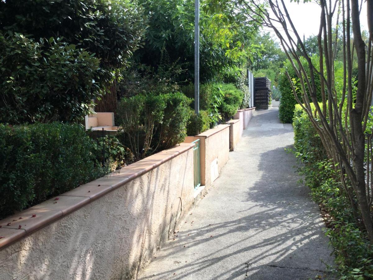 Mazet Tournesol Aux Portes Du Verdon Saint-Martin-de-Bromes Экстерьер фото